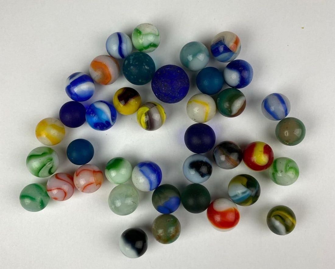 Group of Assorted Vintage Marbles (1 of 2)