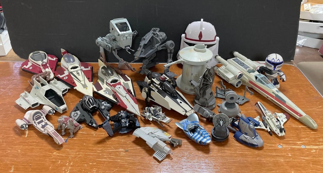 Group of 2000s Star Wars Vehicles and More (1 of 4)