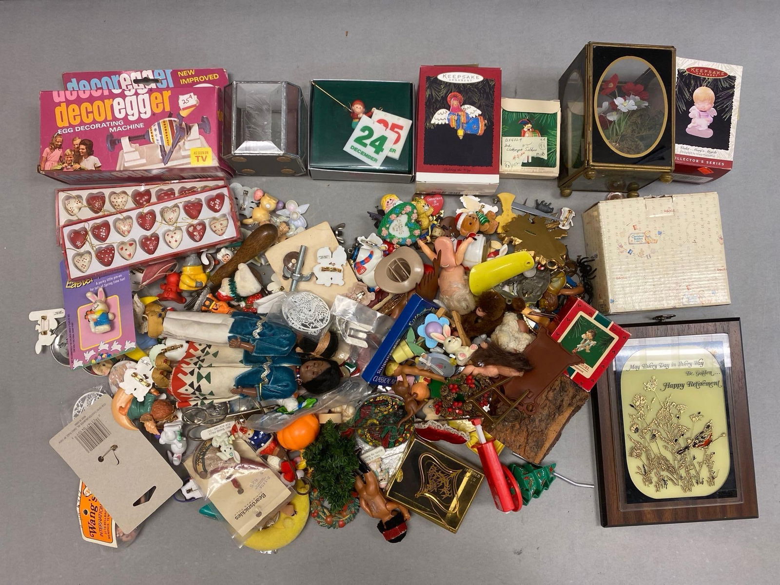 Group of Assorted Items: Includes pins, Christmas ornaments, plaque, nails and screws and more, largest measures 9” H x 7” W