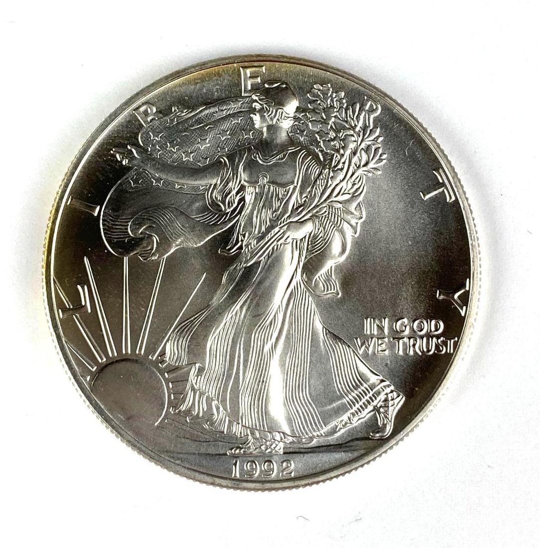 1992 US Mint Silver American Eagle 1 oz .999 Fine Silver (1 of 2)