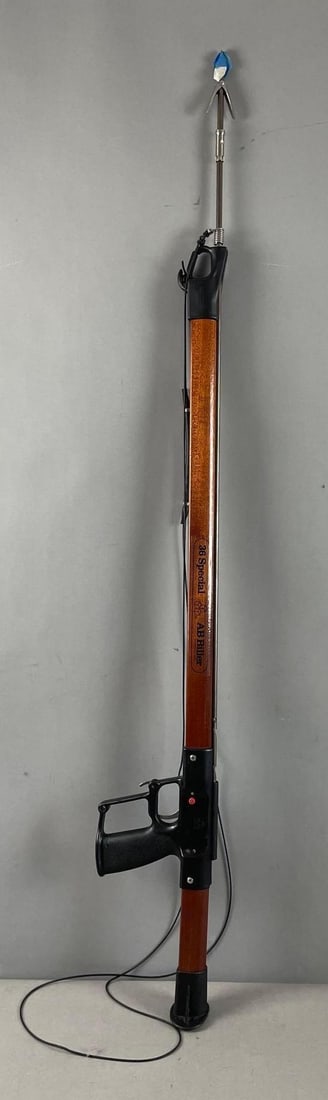 AB Biller 36 Special Speargun: 3rd party shipper recommended, Measures 50 1/2" overall
