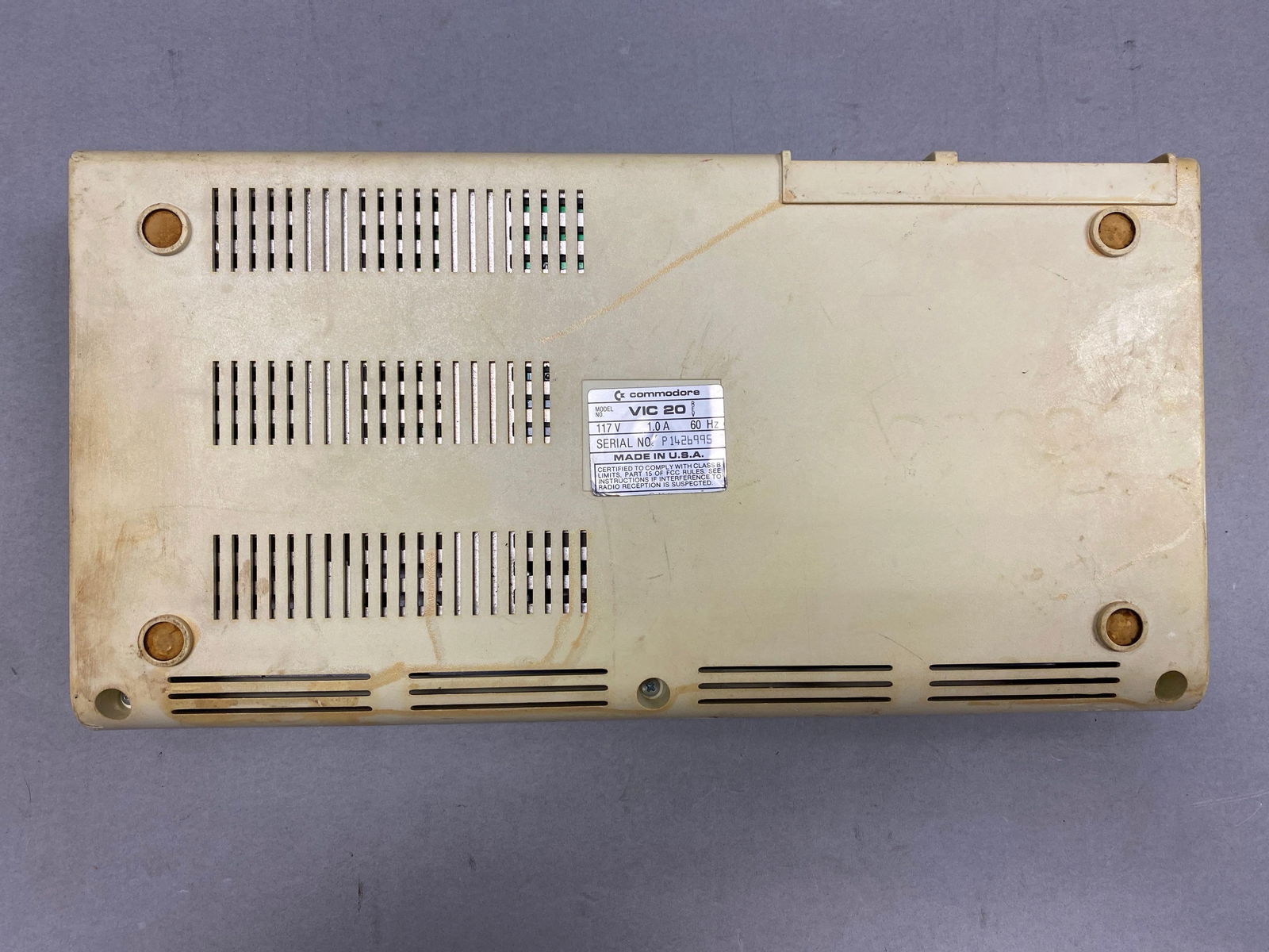 1982 Commodore Vic 20 Friendly Personal Computer - 3