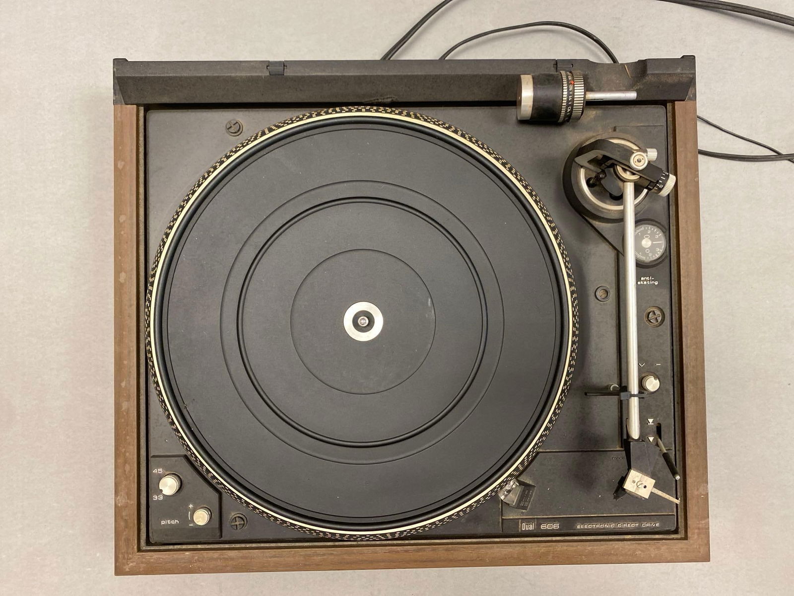 Dual CS 606 2 Speed Turntable - 3