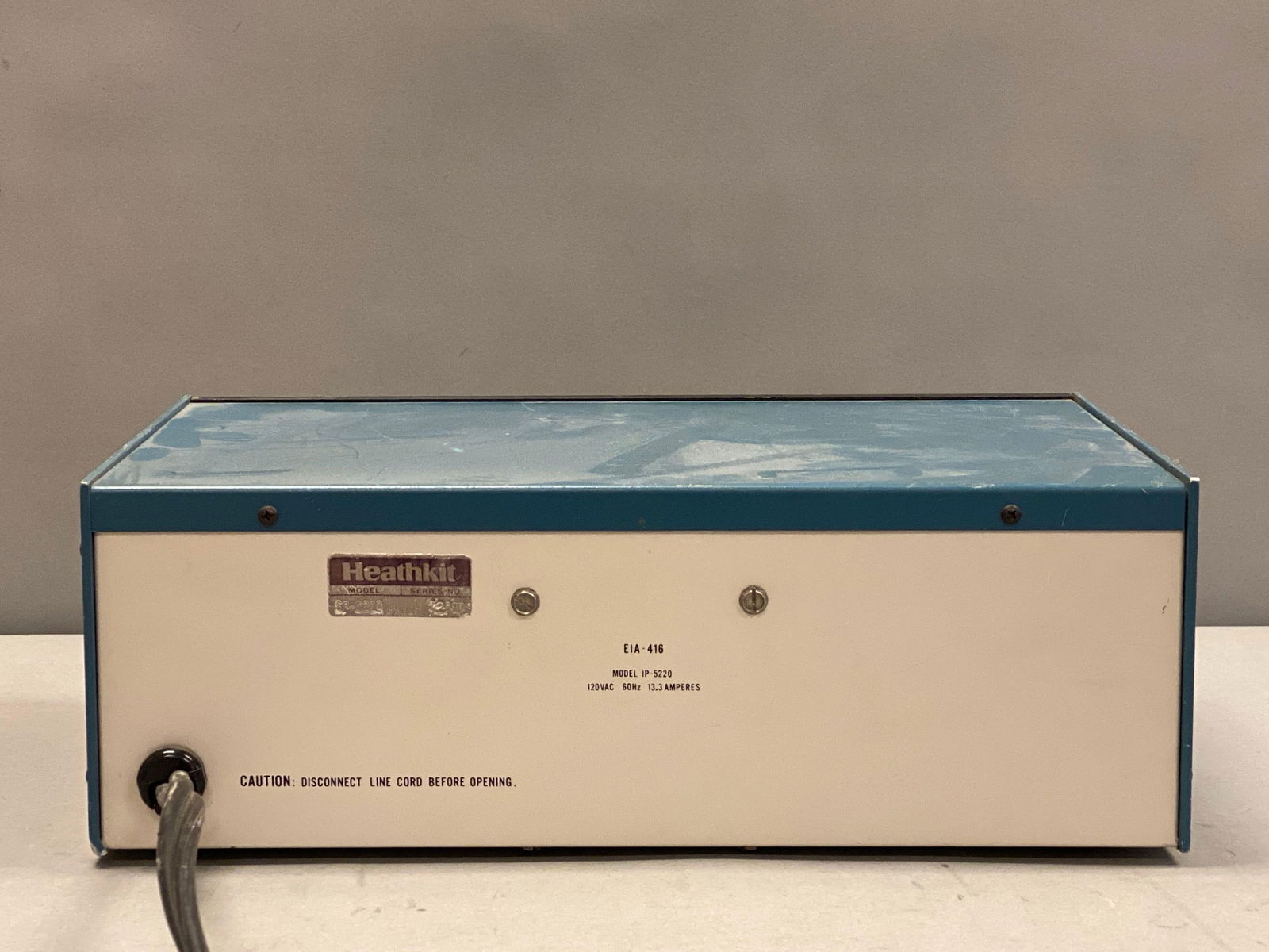 Heath Zenith SP-5220 Variable Isolated AC Supply - 2