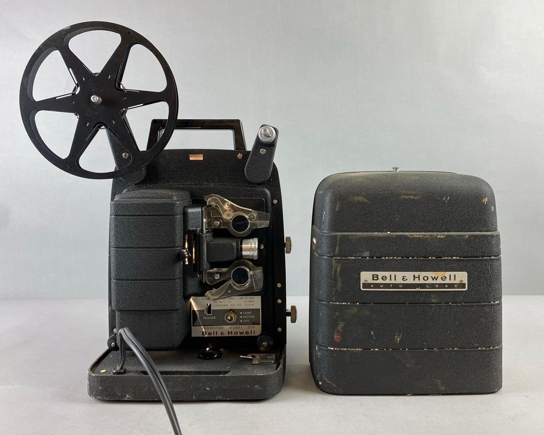 Bell & Howell Auto Load Film Projector (1 of 3)