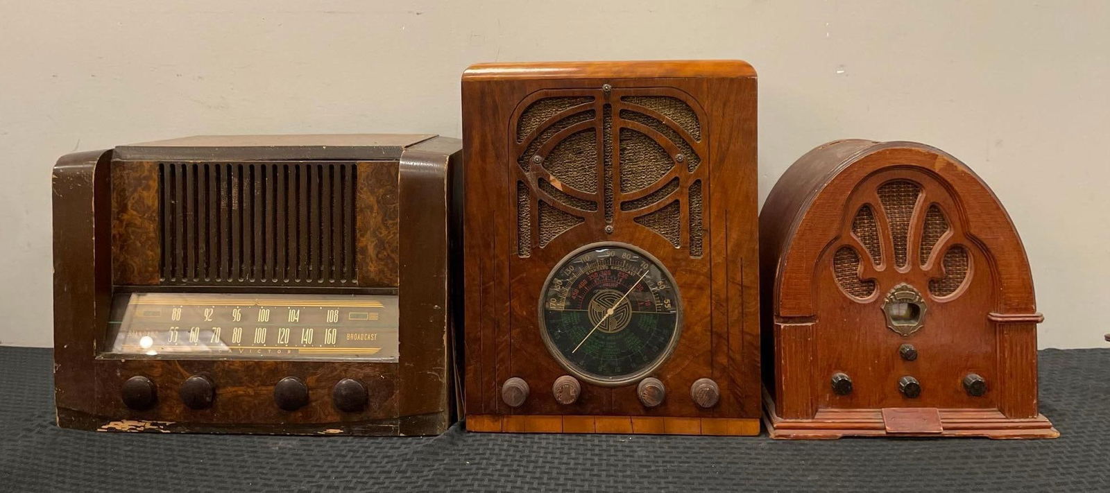 Group of 3 Vintage Tabletop Radios: Untested, damaged wood on all 3, tallest measures 16" x 12 1/2" x 10 1/2"