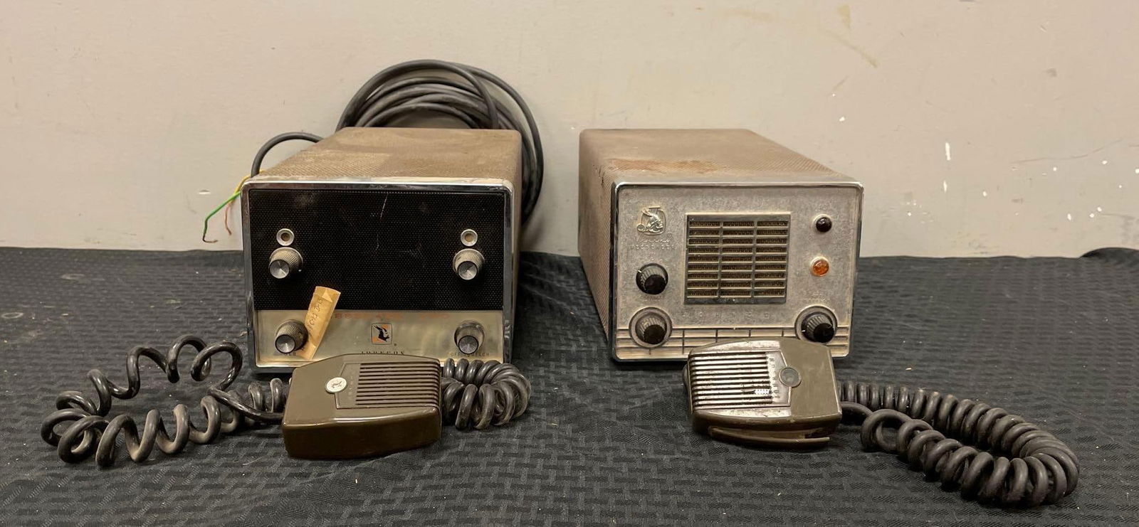 Group of 2 Vintage Johnson CB Radios: Untested, each measure 5 1/2" x 7" x 12 1/2"