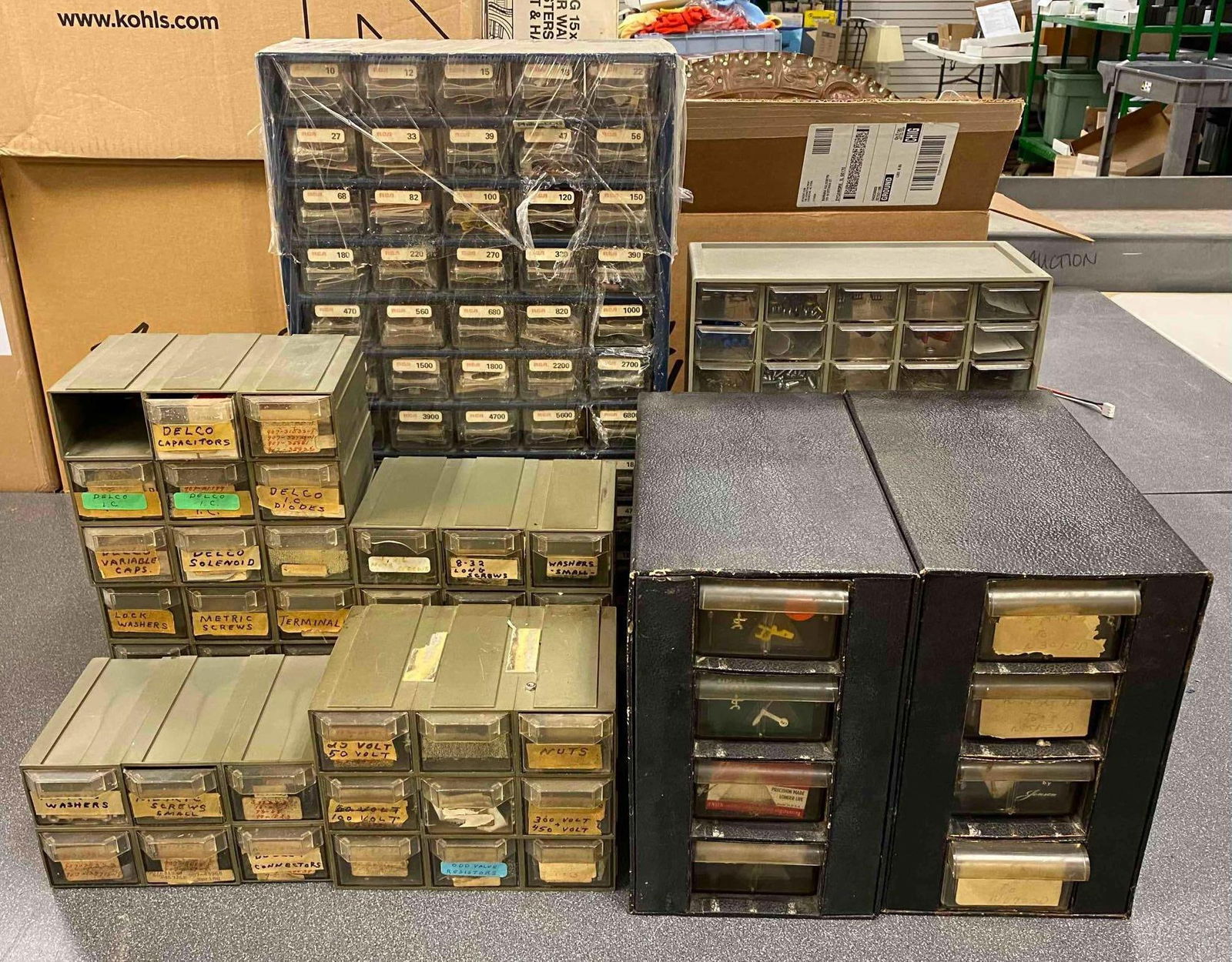 Big Group of Assorted Electronic Replacements Parts (1 of 7)