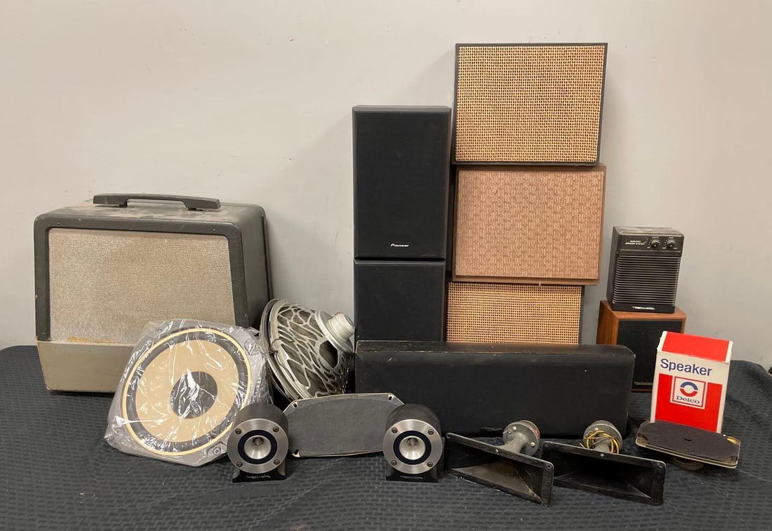 Group of Home and Auto Speakers (1 of 3)