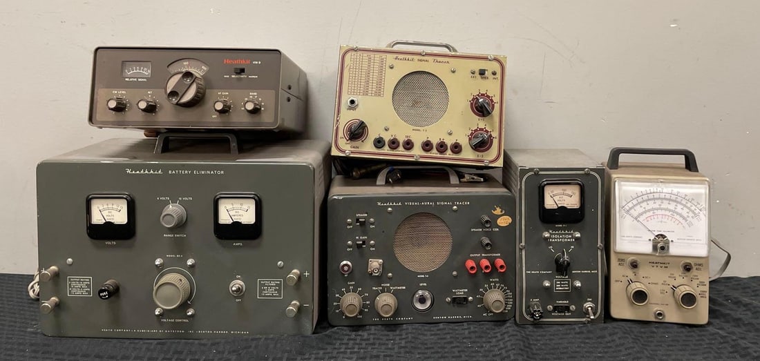 Group of Vintage Heathkit Electronic Equipment (1 of 3)