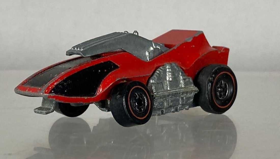 Mattel Hot Wheels Redline Stingin Thing (1 of 6)
