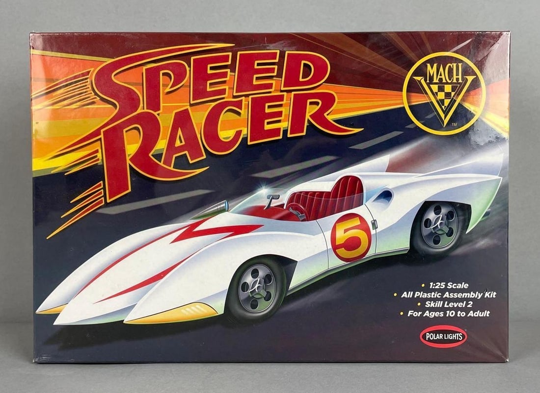 Polar Lights Speed Racer Mach V Model Kit (1 of 2)