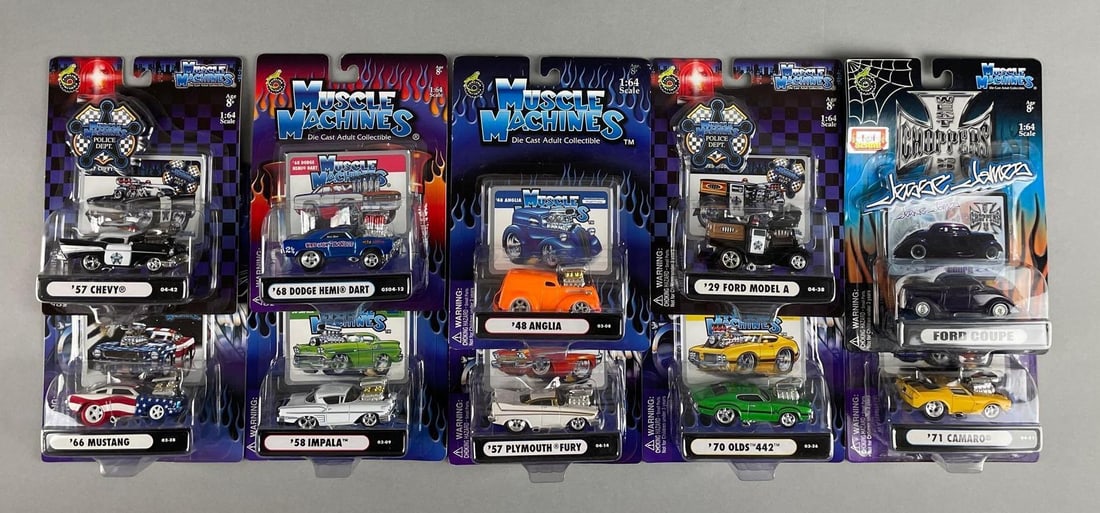 Group of Funline Muscle Machines Die-Cast Vehicles (1 of 3)