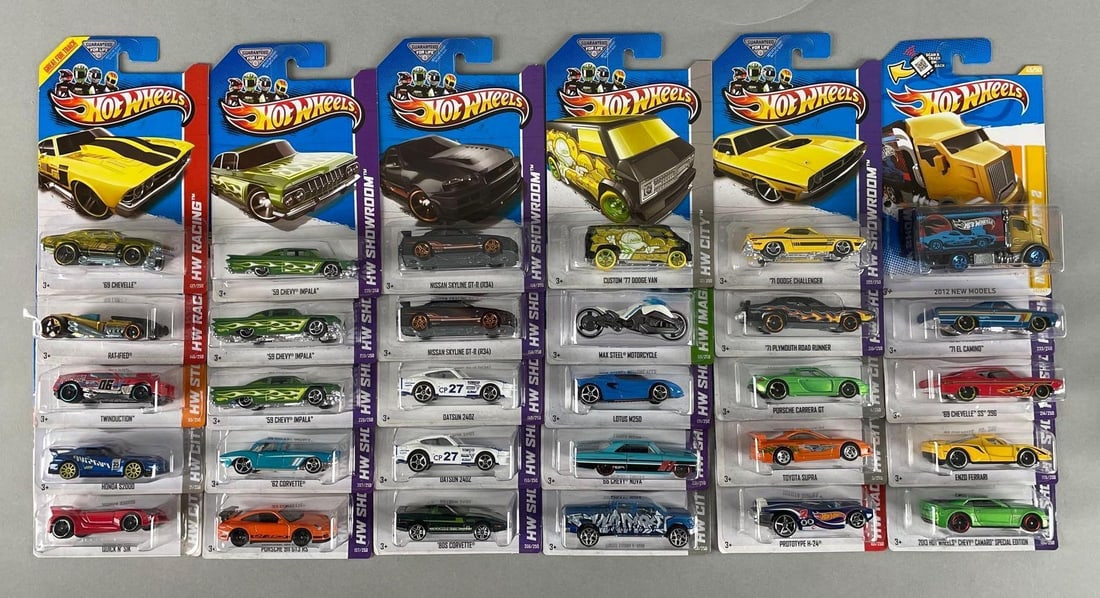 Group of Mattel Hot Wheels Die-Cast Vehicles: Includes h-24, corvette