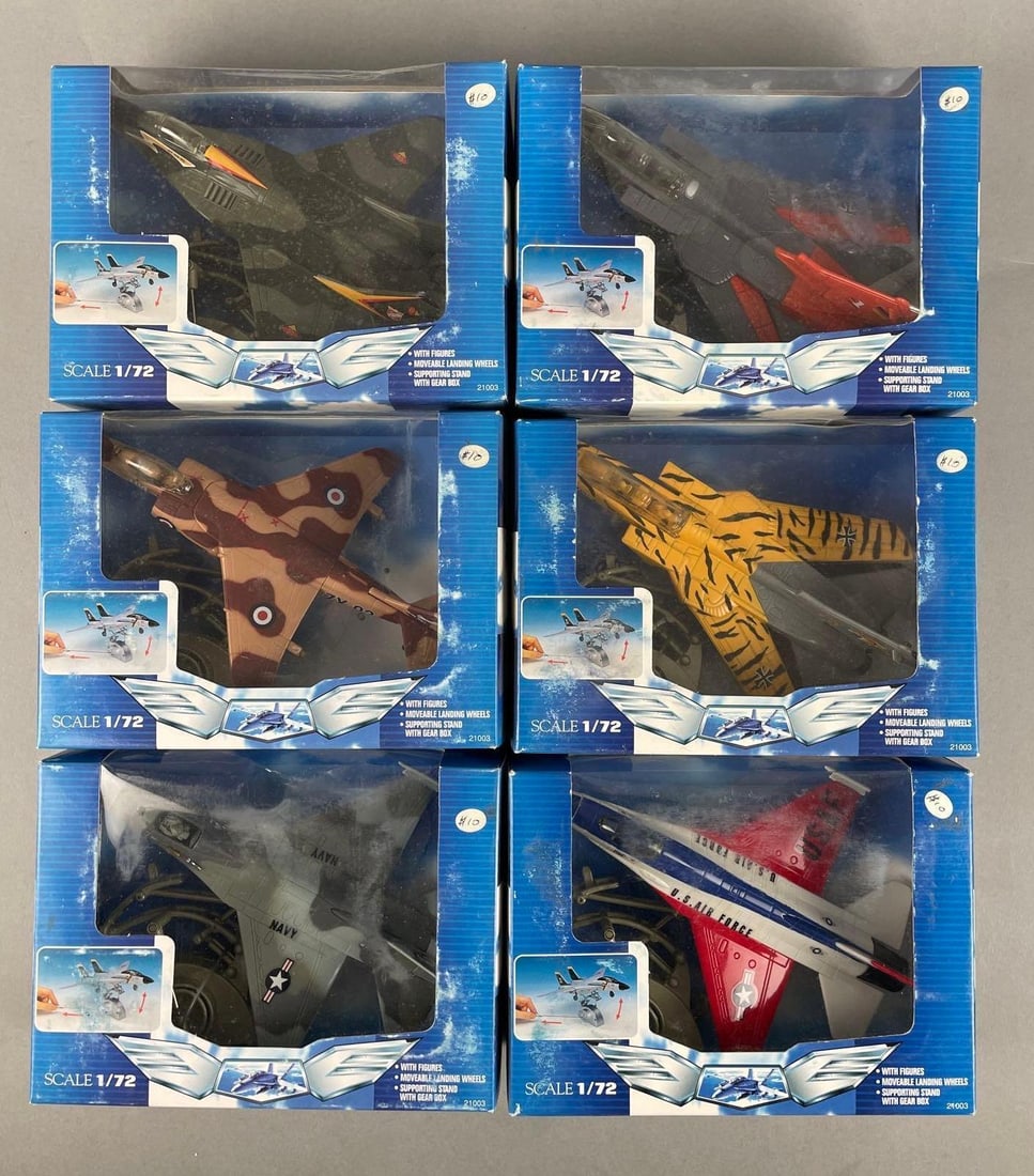 Group of New Ray Die-Cast Air-Planes (1 of 2)