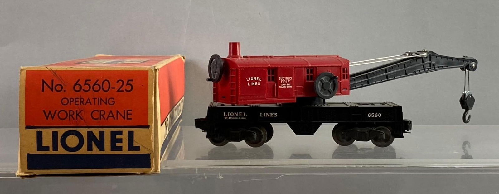 Vintage Lionel Trains O Scale Operating Work Crane (1 of 4)