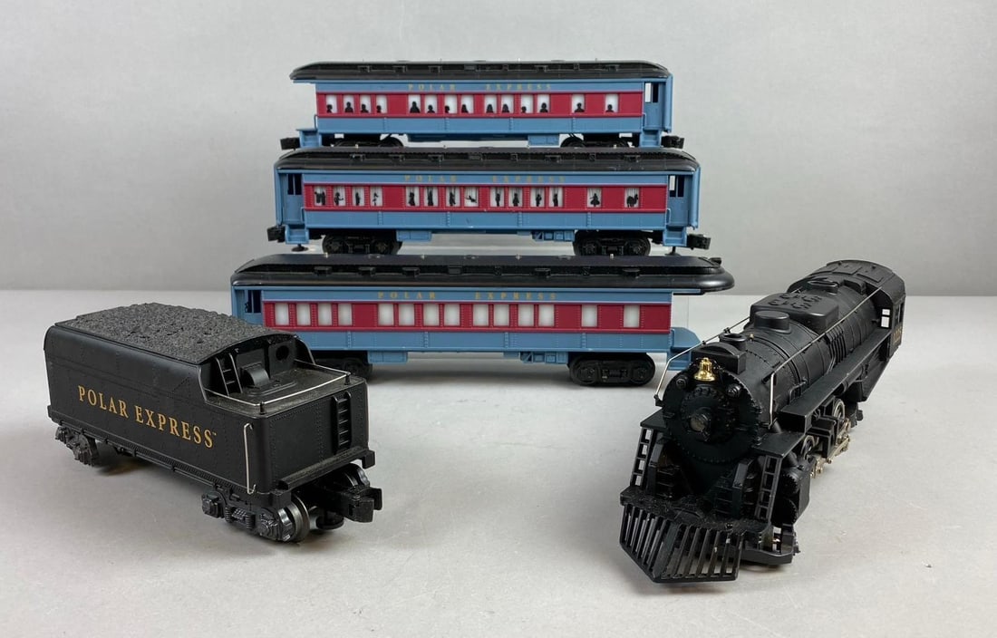 Lionel Trains O Scale ? The Polar Express? Locomotive With Tender and Cars, Lionel Trains O Scale  (1 of 4)