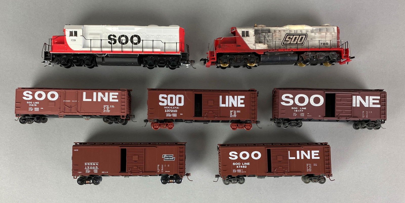 Group of HO Scale SOO Line Locomotives and Train Cars (1 of 3)