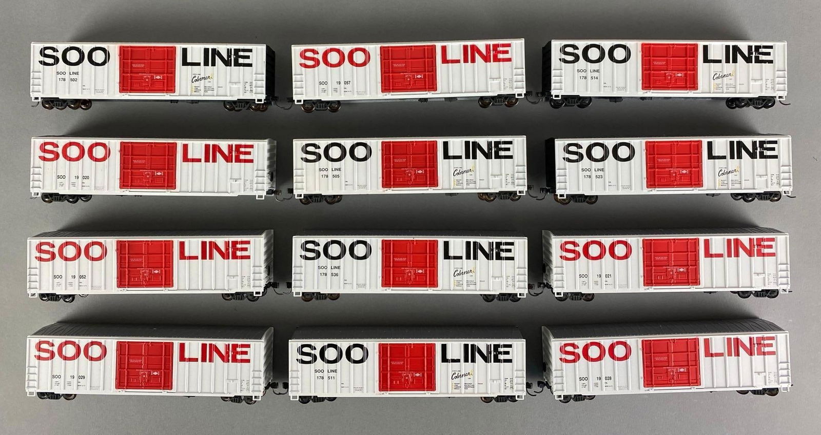 Group of HO Scale SOO Line Box Cars: All measures 8? in length