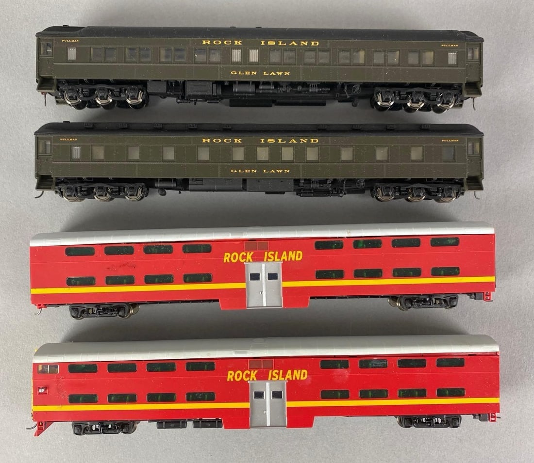 Group of 4 HO Scale Rock Island Passenger Train Cars: Longest measures 11 1/2? in length