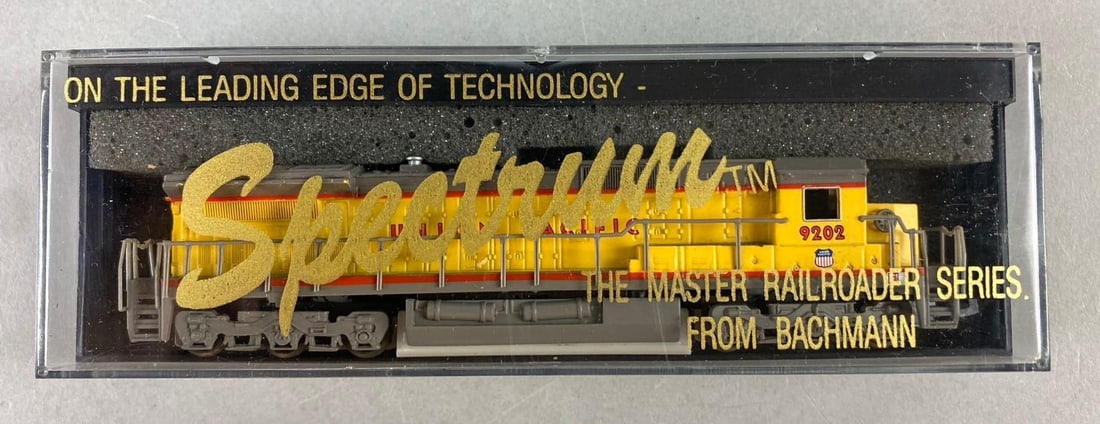 Bachmann N Scale Spectrum Master Railroad Series Union Pacific 9202 Locomotive (1 of 2)