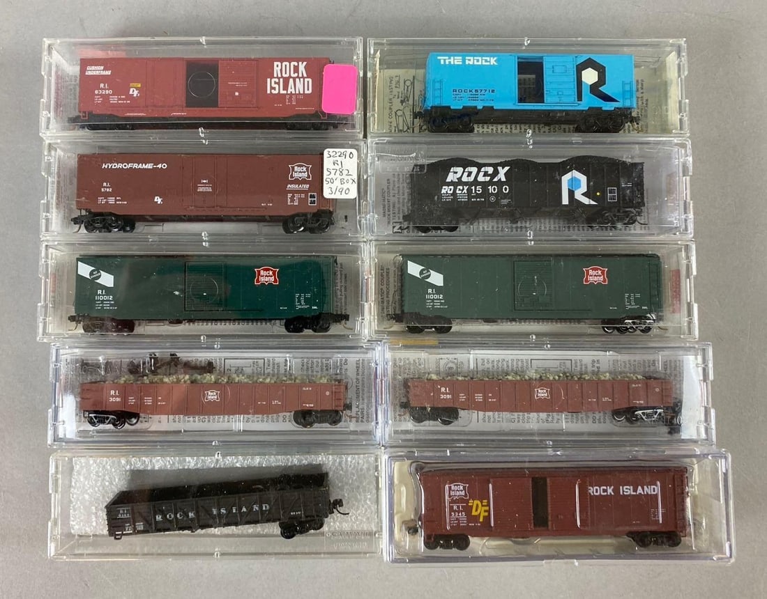 Group of 10 Micro Trains N Scale Various Railway Boxcars and More (1 of 4)