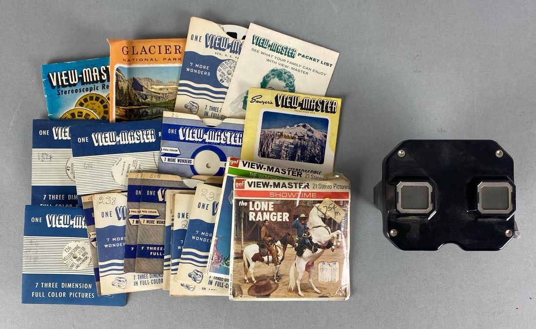 View-Master with Reels: Includes Lone Ranger, national parks, hula dancers and more