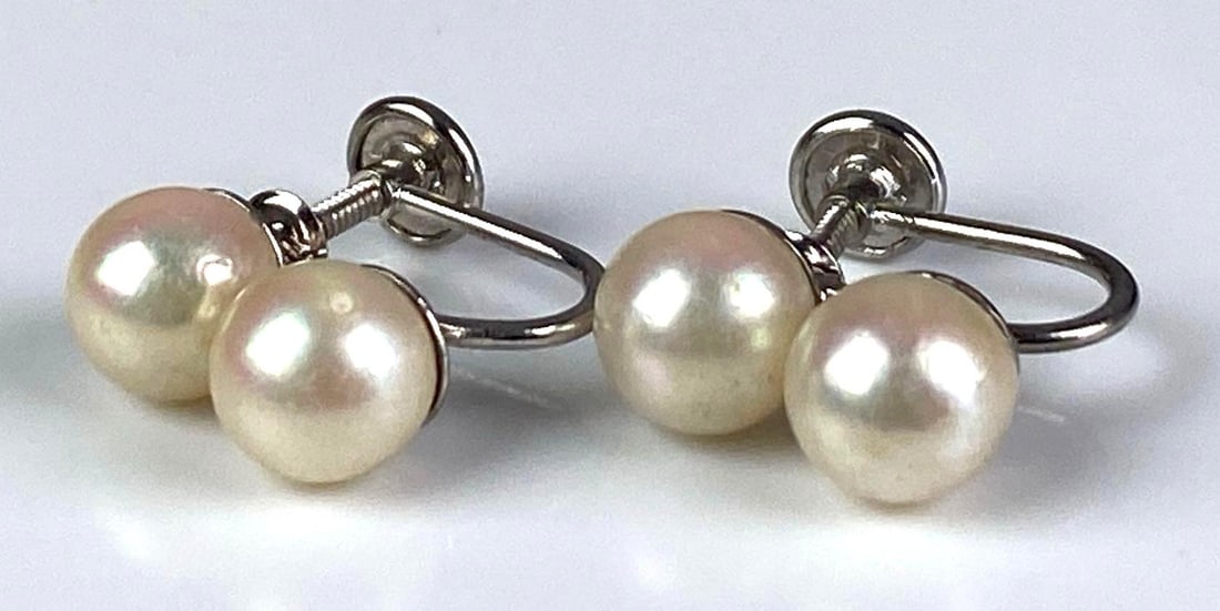 Pair of Signed F 14K White Gold Pearl Earrings: Total weight of 2.9 grams, each measures 1/2” H