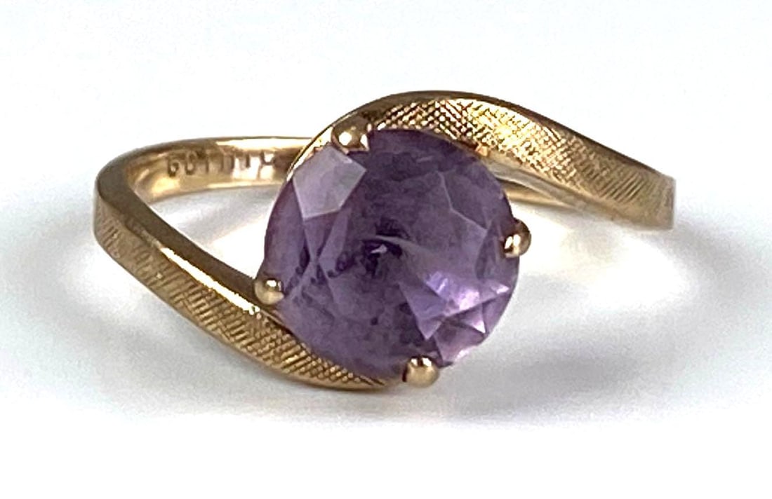 Signed Gothic 10K Yellow Gold Amethyst Ring (1 of 4)