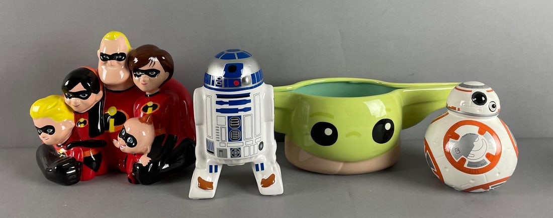 Group of Star Wars Ceramic Banks and More: Includes baby Yoda dish, the incredibles bank, R2-D2 measures 6 1/2"