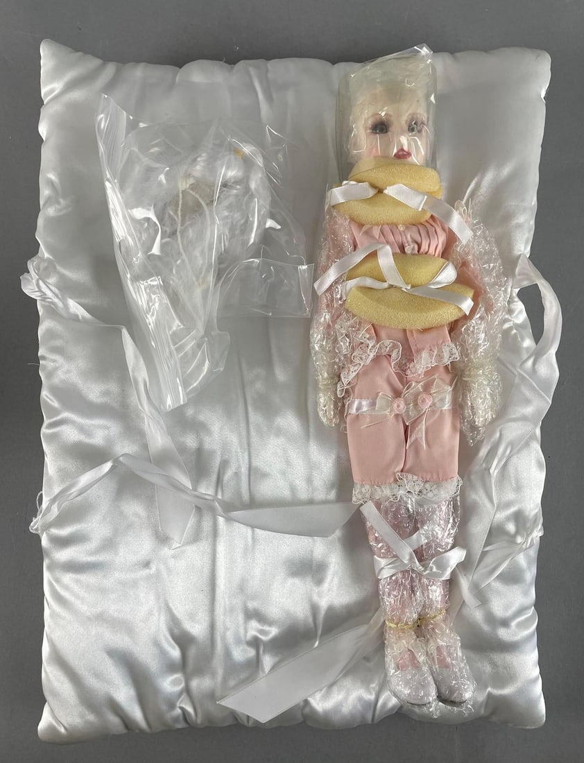 Goodreau Whisper American Ball Jointed Doll: Nos BJD, 16 ", original packaging