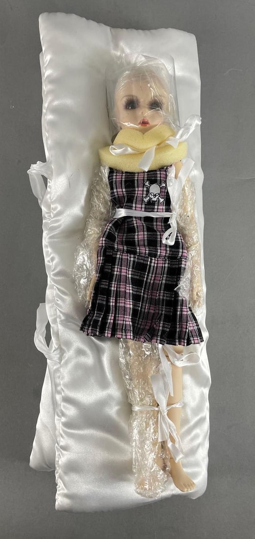 Goodreau American Ball Jointed Doll: Missing wig, NOS BJD, 15 1/2"