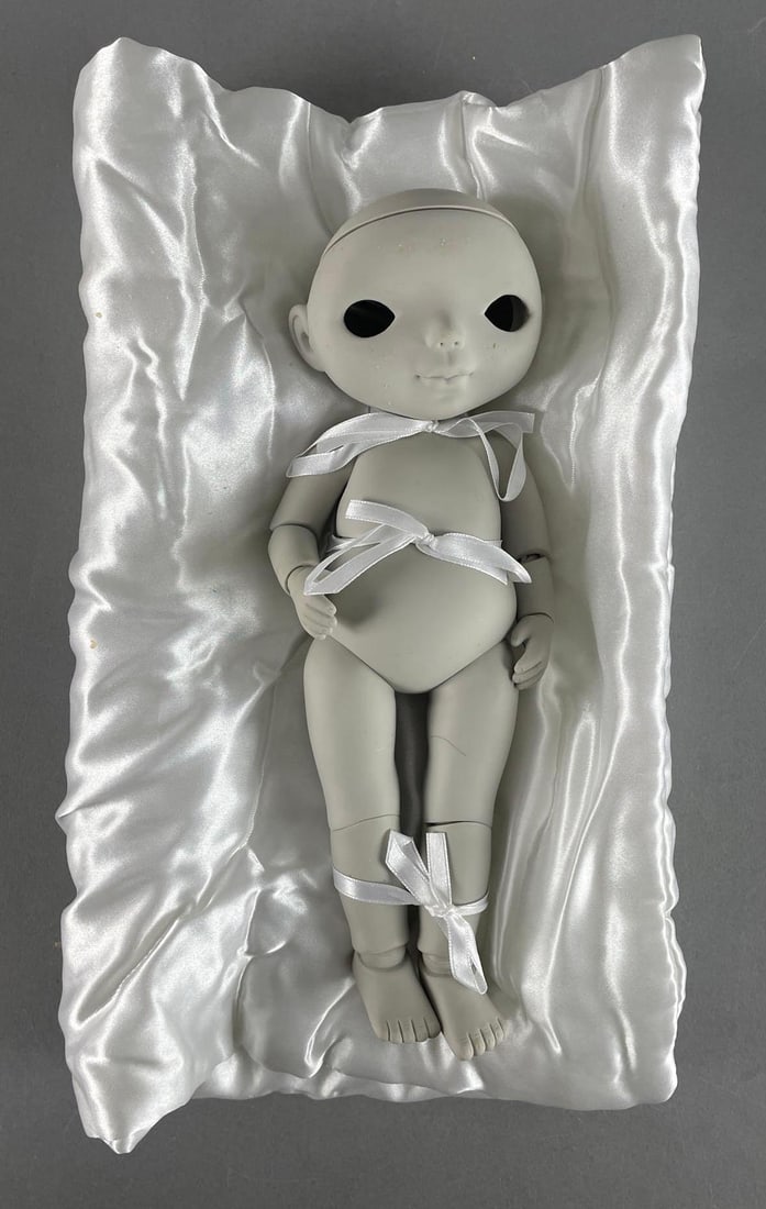 Goodreau Gray ABC American Ball Jointed Doll: NOS BJD, missing eyes, 10 1/2"