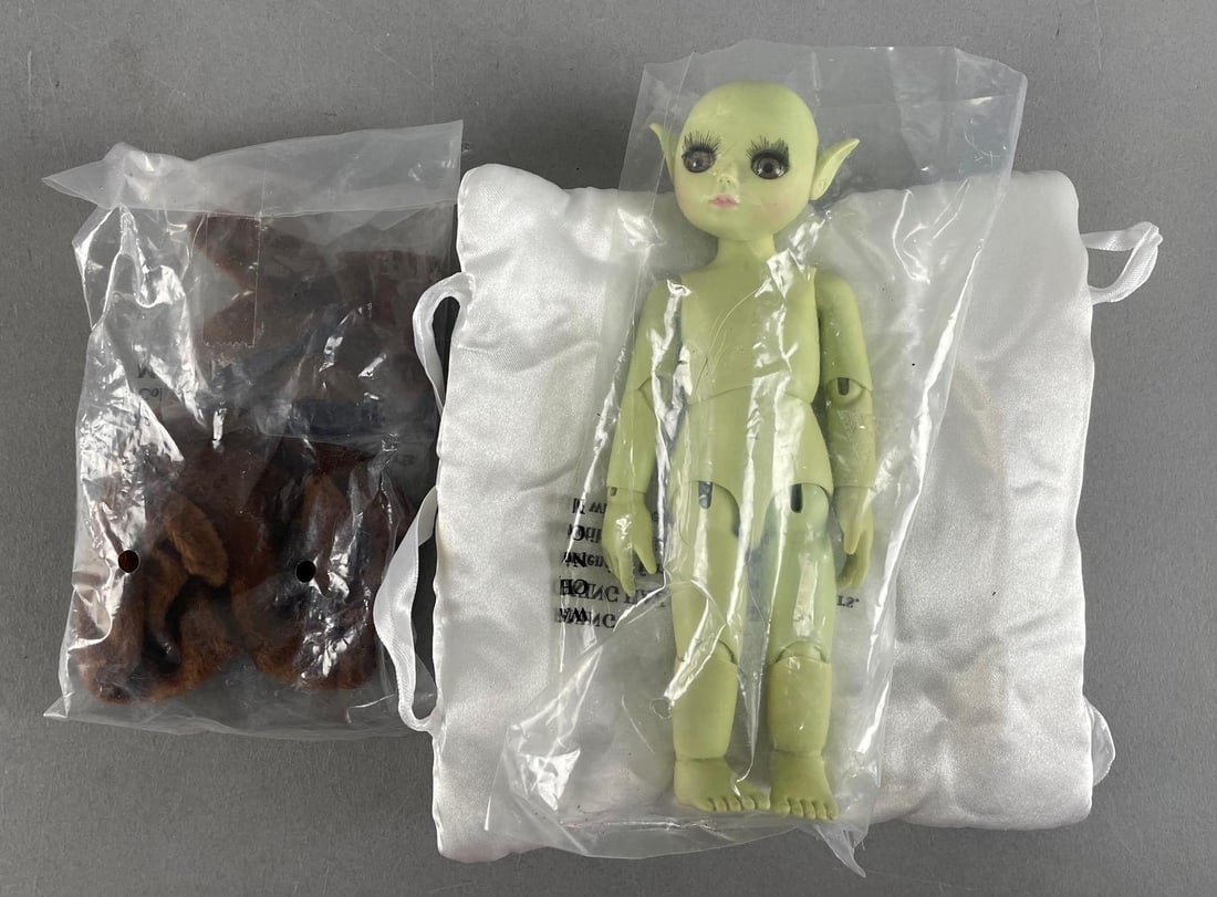 Goodreau Green Elf American Ball Jointed Doll: NOS BJD, measures 7"