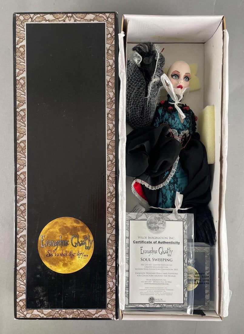 LE Wlide Imagination Evangeline Ghastly Soul Sweeping Fashion Doll: Limited edition of 125, 2011 MDCC, original packaging