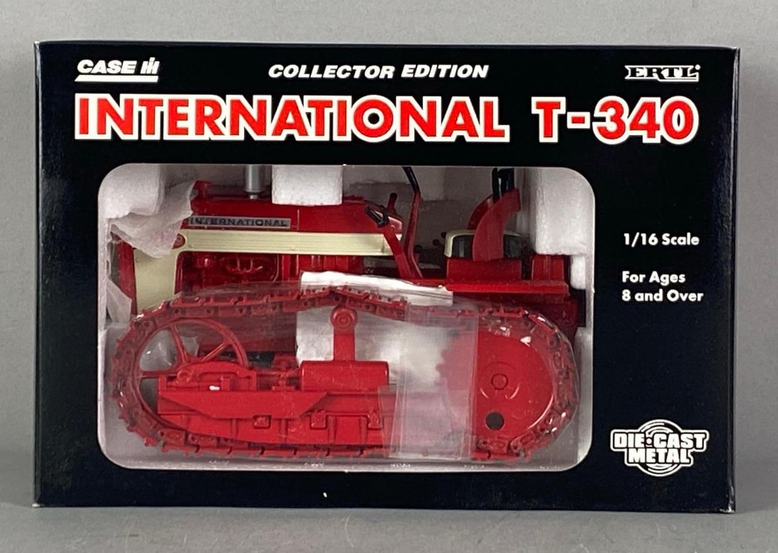 ERTL Case International T-350 Tracked Tractor: 1/16 scale, die-cast, like new in box