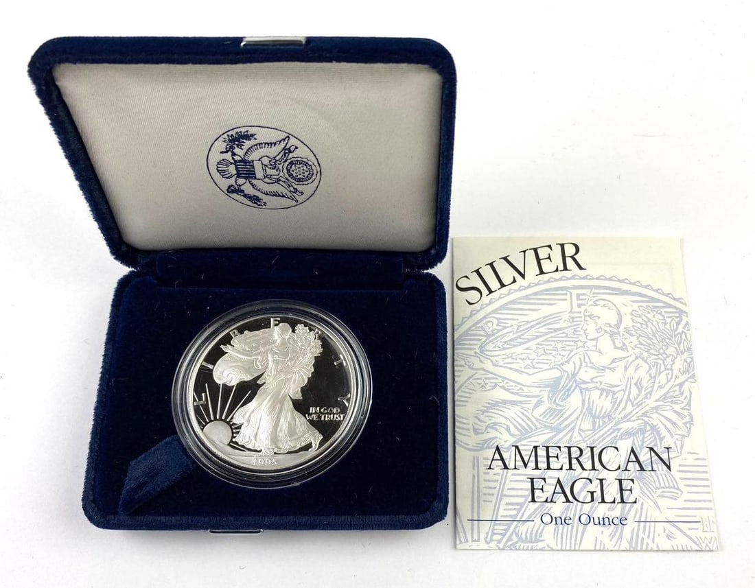 1995 United States Mint US 1 Oz American Silver Eagle (1 of 3)