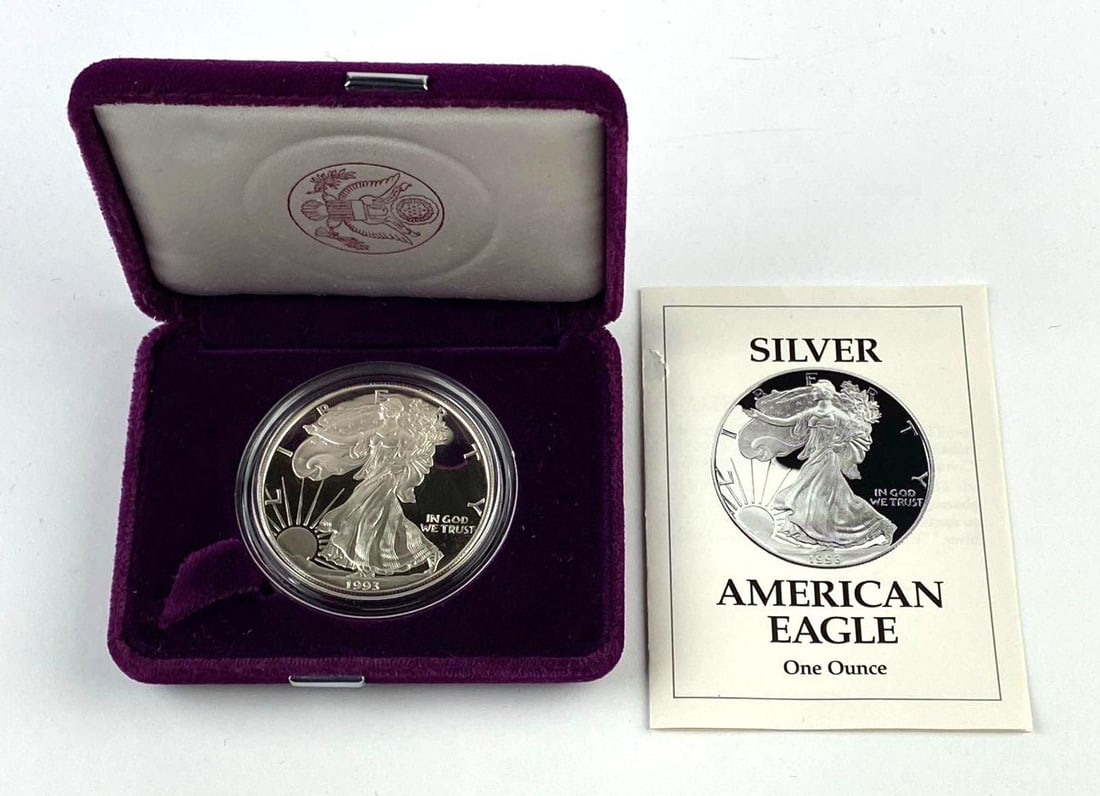 1993 United States Mint US 1 Oz American Silver Eagle (1 of 3)