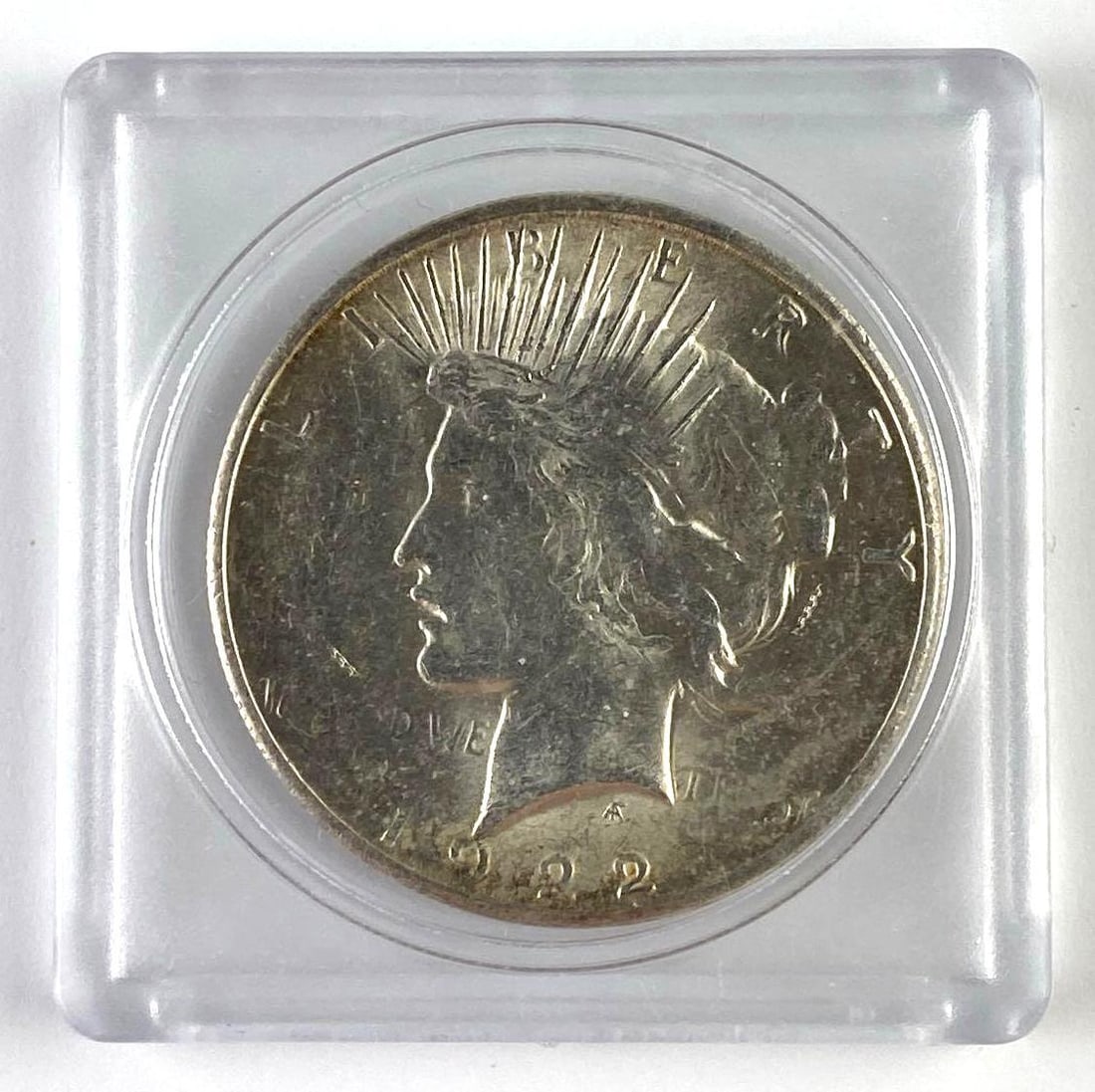 1922 US Peace Silver Dollar (1 of 2)