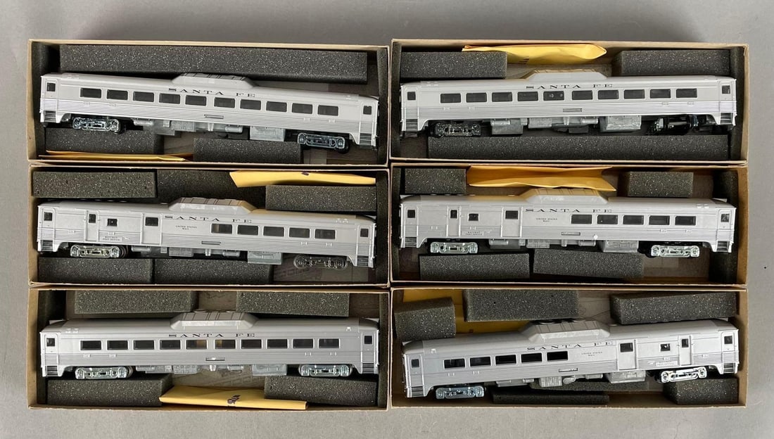 Group of Athearn HO Scale Santa Fe Passenger Train Cars: Powered and dummy, original packaging