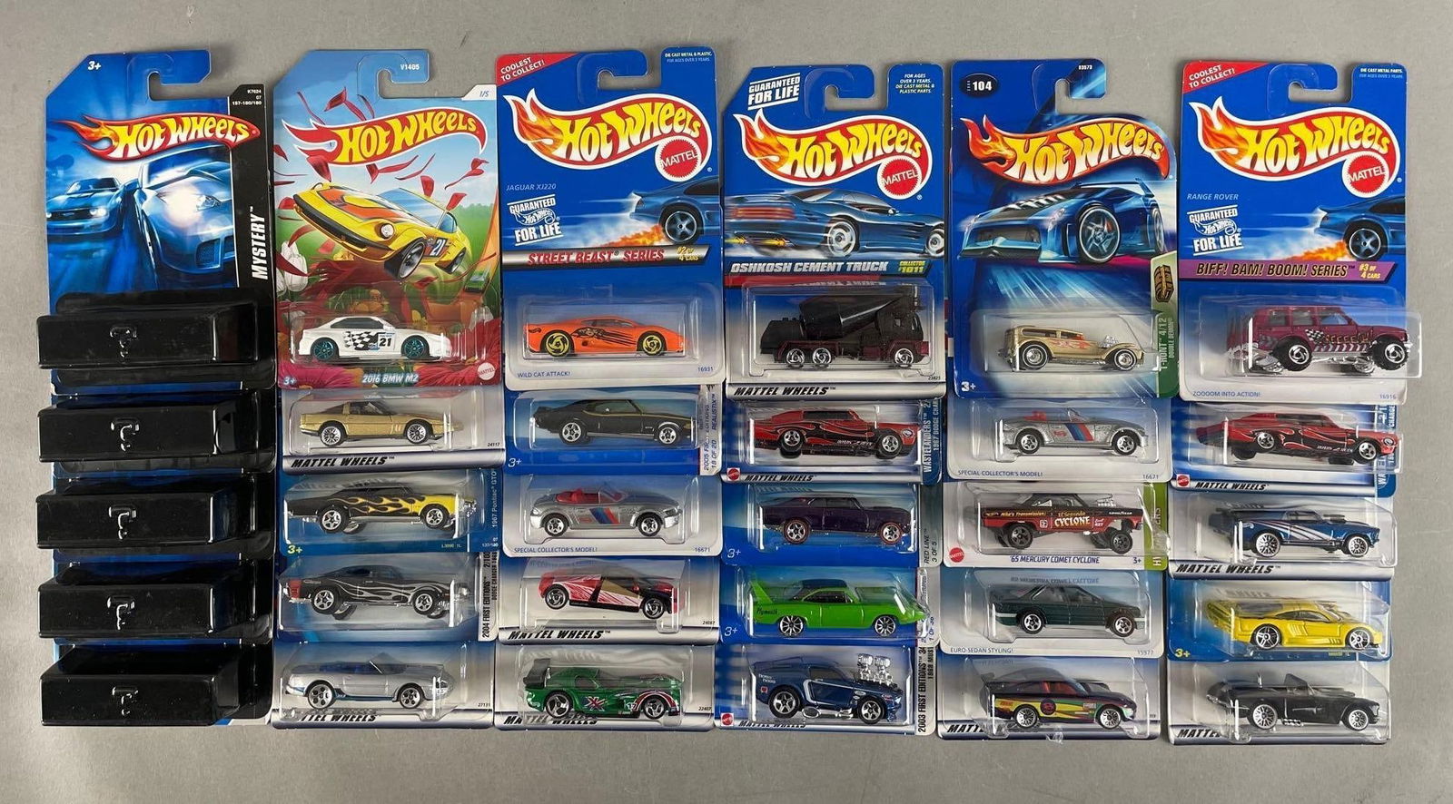 Group of Mattel Hot Wheels Die-Cast Vehicles: Includes wild cat attack, t-hunt