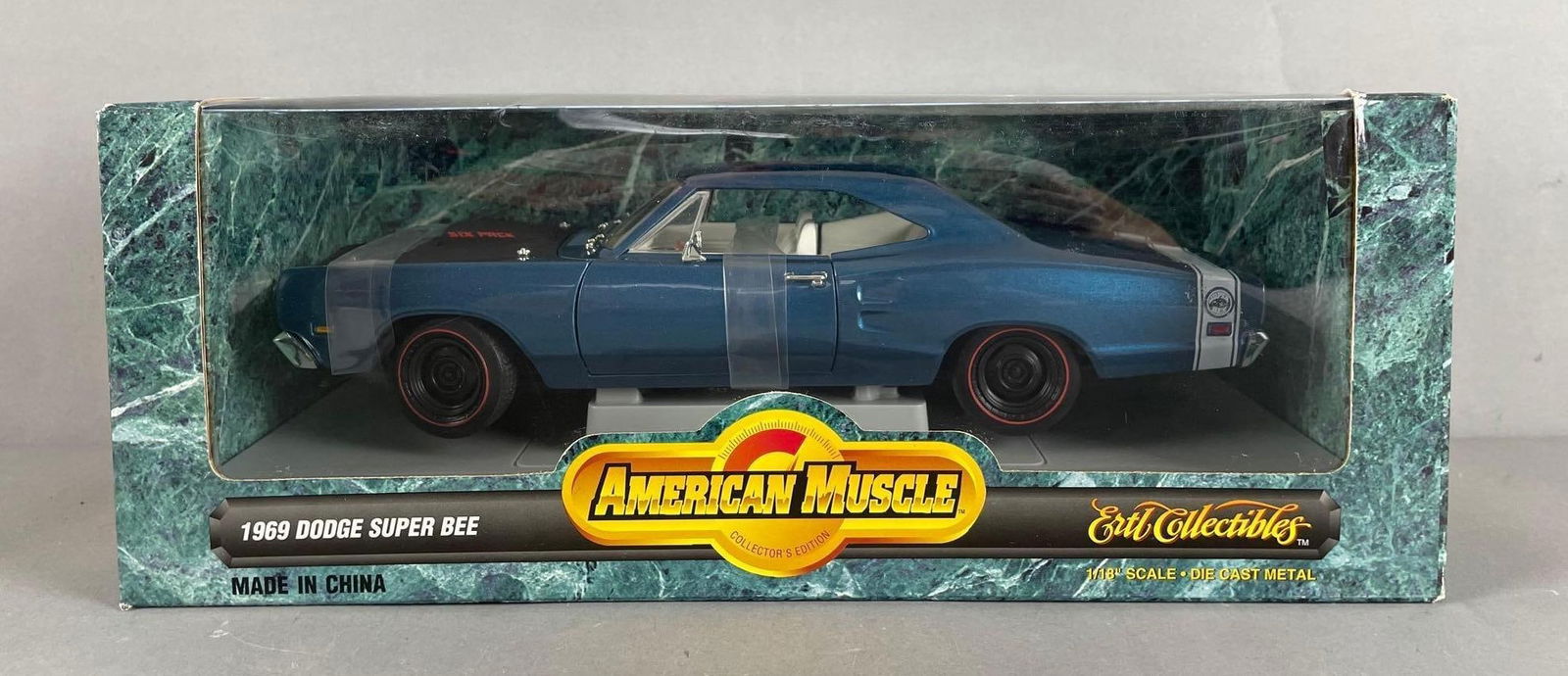 Ertl American Muscle 1969 Dodge Super Bee Die-Cast Car: 1/18 scale, original packaging