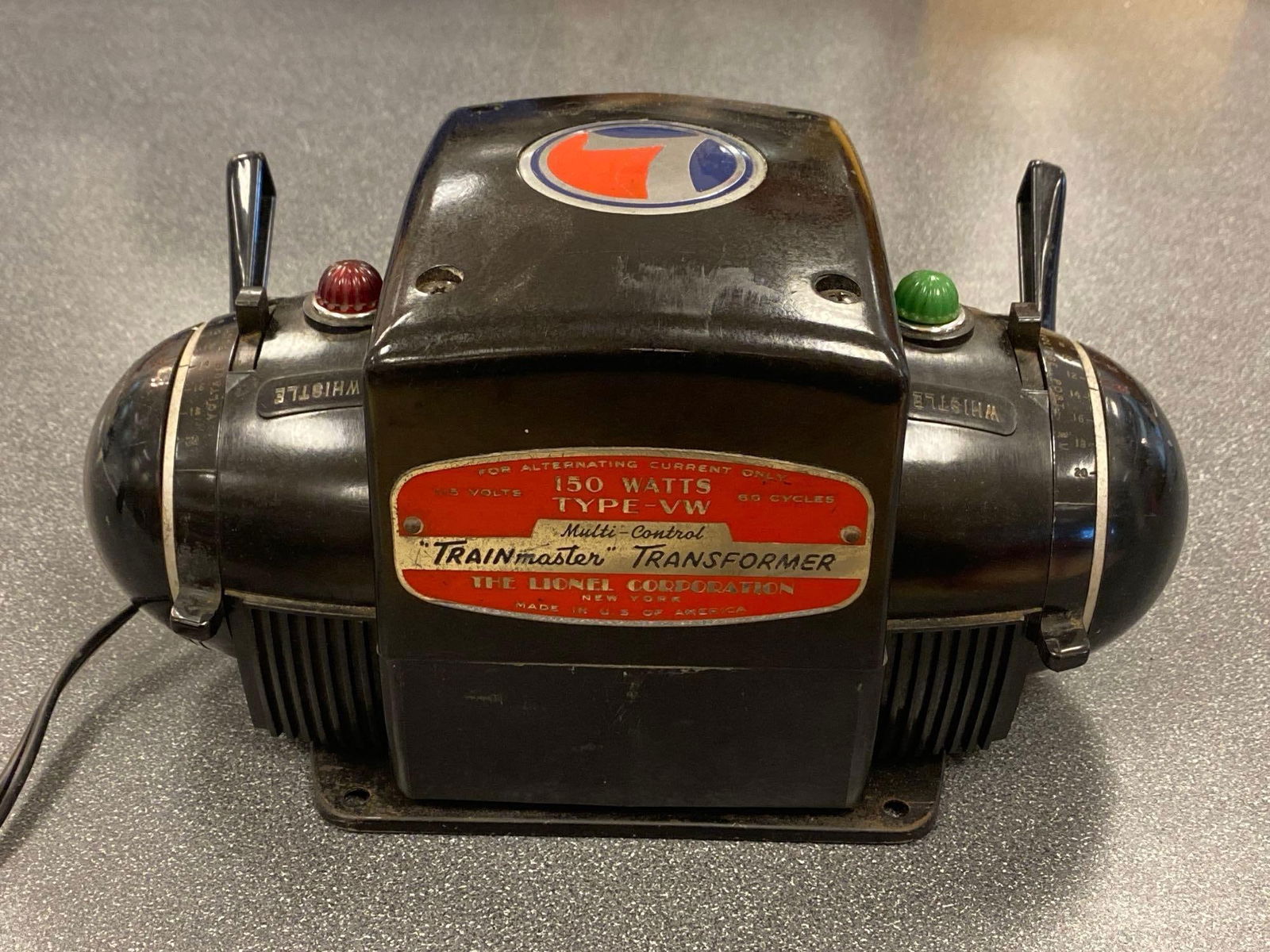 Lionel Type-VW Multi-Control Trainmaster Transformer - 3