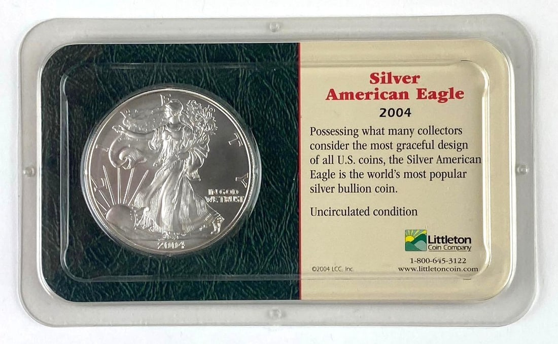 2004 US 1 Oz American Silver Eagle (1 of 2)