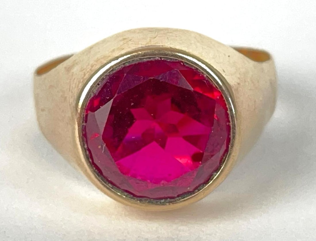 14K Gold and Ruby Ring (1 of 4)