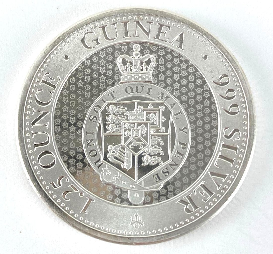 2022 St.Helena The East India Company 1.25 Pounds Guinea 1.25 oz .999 Fine Silver Coin: 2022 St.Helena The East India Company 1.25 Pounds Guinea 1.25 oz .999 Fine Silver Coin