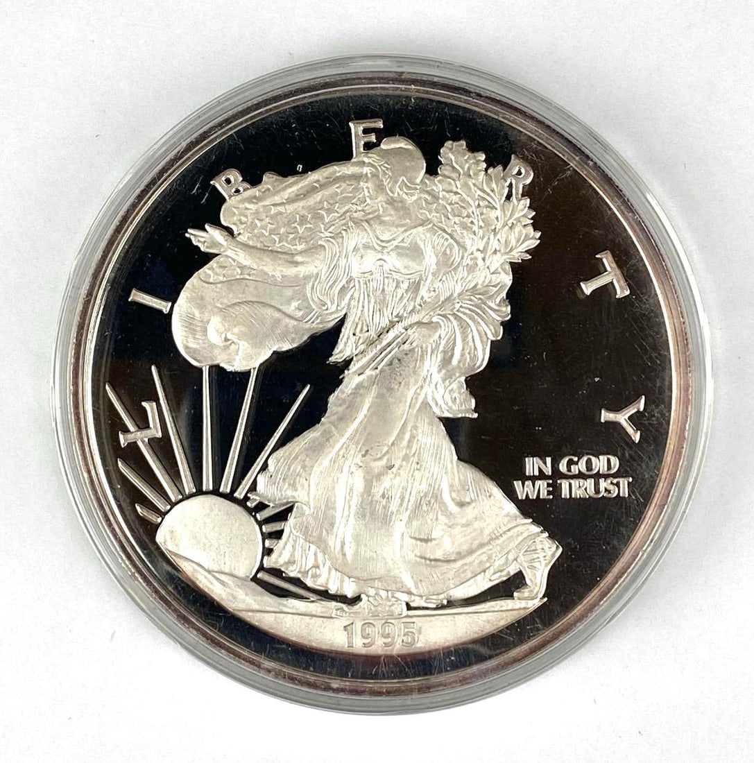 1995 The Washington Mint American Silver Eagle Design 8 oz .999 Fine Silver Round (1 of 2)