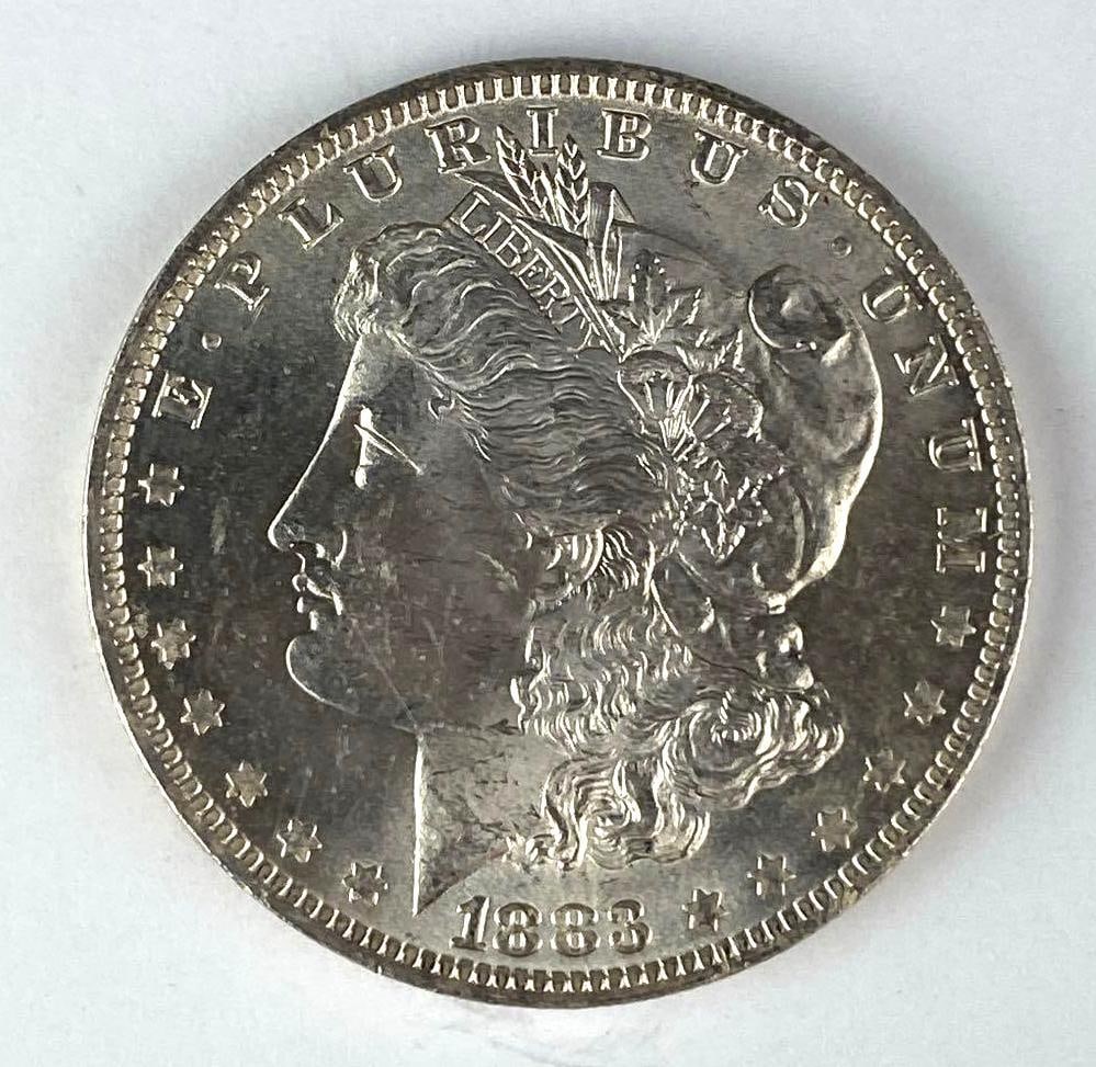 1883 O US Morgan Silver Dollar (1 of 2)