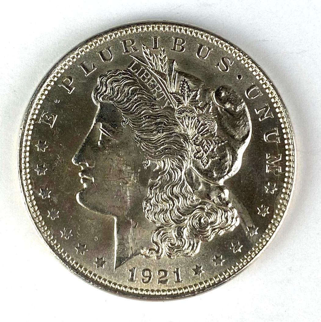 1921 US Morgan Silver Dollar (1 of 2)