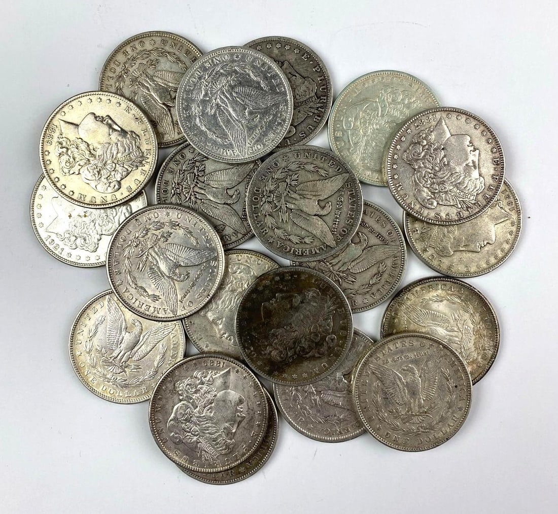 Group of 20 US Morgan Silver Dollars (1 of 1)